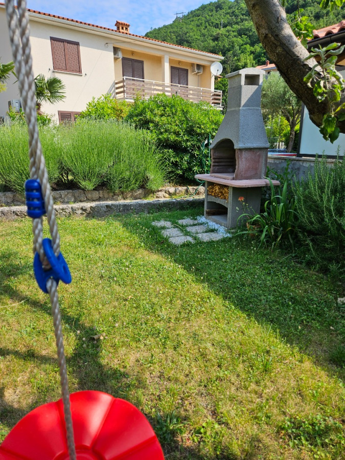 Eksterijer, Apartmani Rosović - Mo&scaron;ćenička Draga, kraj &scaron;ljunčanih plaža Mo&scaron;ćenička Draga