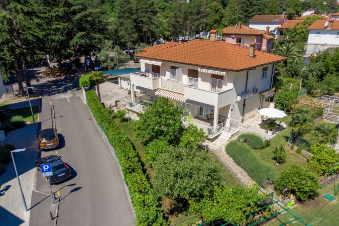 Eksterijer, Apartmani Rosović - Mo&scaron;ćenička Draga, kraj &scaron;ljunčanih plaža Mo&scaron;ćenička Draga