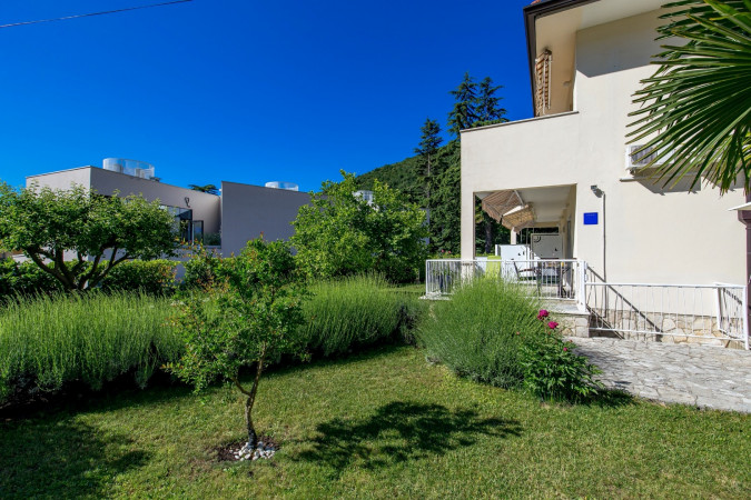 Eksterijer, Apartmani Rosović - Mo&scaron;ćenička Draga, kraj &scaron;ljunčanih plaža Mo&scaron;ćenička Draga