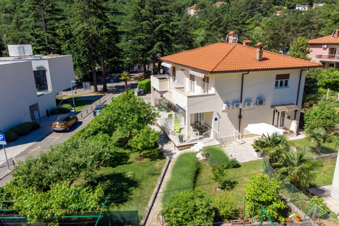 Eksterijer, Apartmani Rosović - Mo&scaron;ćenička Draga, kraj &scaron;ljunčanih plaža Mo&scaron;ćenička Draga