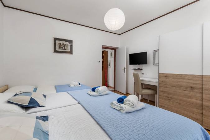 Apartman B, Apartmani Rosović - Mo&scaron;ćenička Draga, kraj &scaron;ljunčanih plaža Mo&scaron;ćenička Draga
