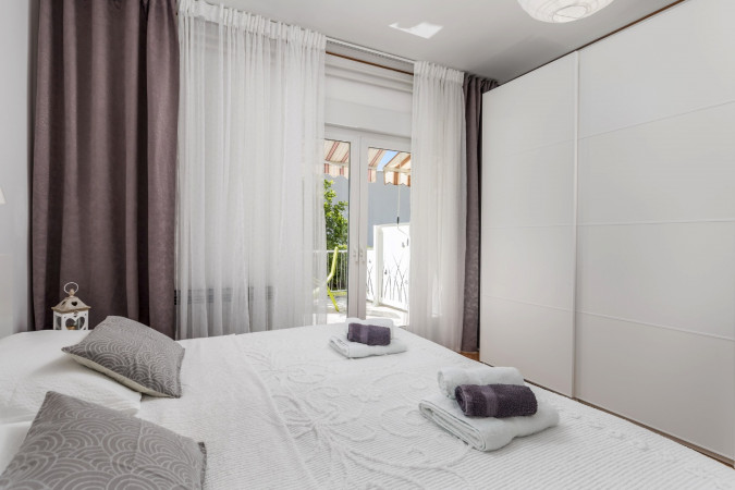 Apartman A, Apartmani Rosović - Mo&scaron;ćenička Draga, kraj &scaron;ljunčanih plaža Mo&scaron;ćenička Draga