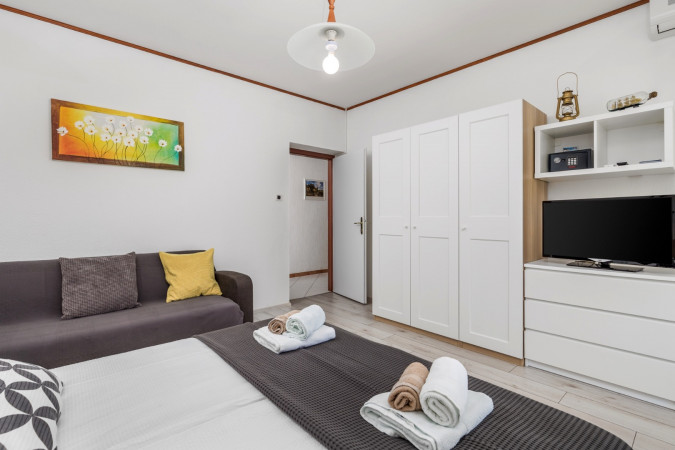 Apartman B, Apartmani Rosović - Mo&scaron;ćenička Draga, kraj &scaron;ljunčanih plaža Mo&scaron;ćenička Draga
